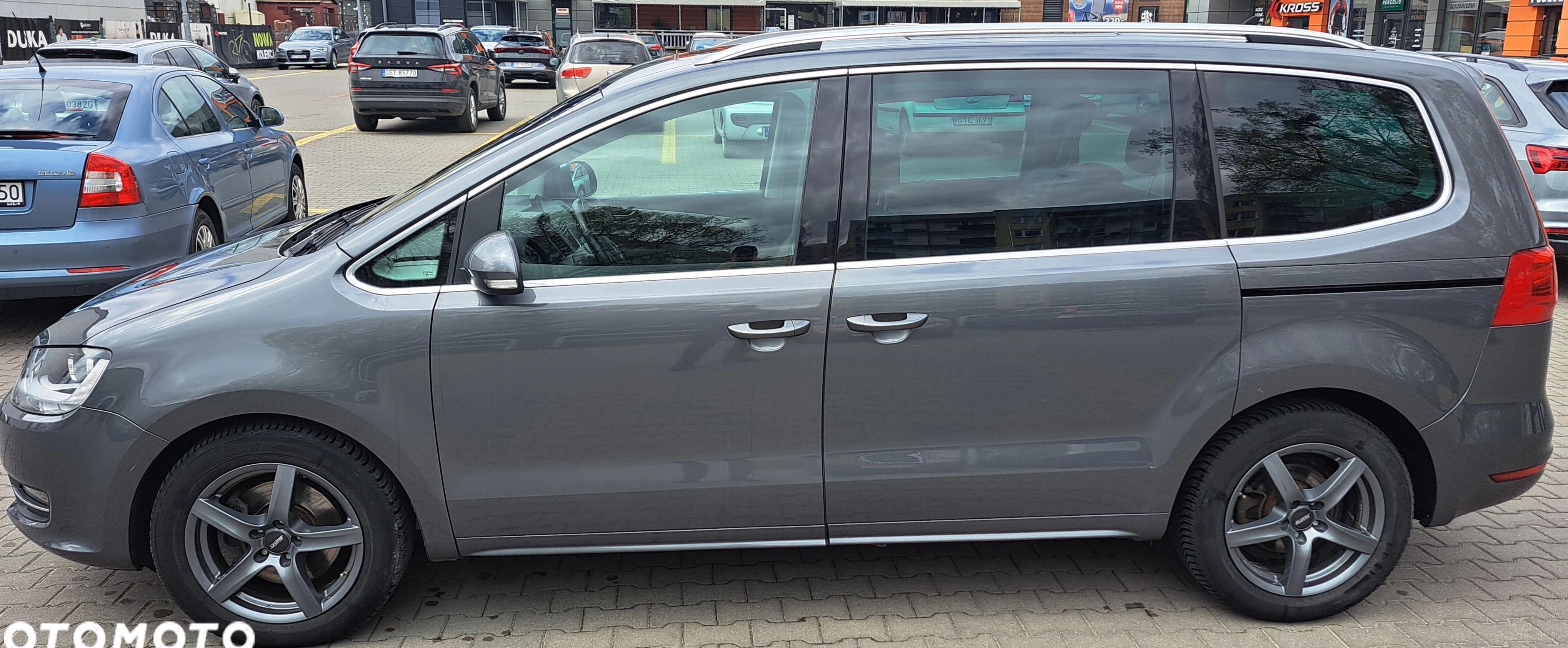 Volkswagen Sharan cena 55000 przebieg: 171000, rok produkcji 2014 z Odolanów małe 29